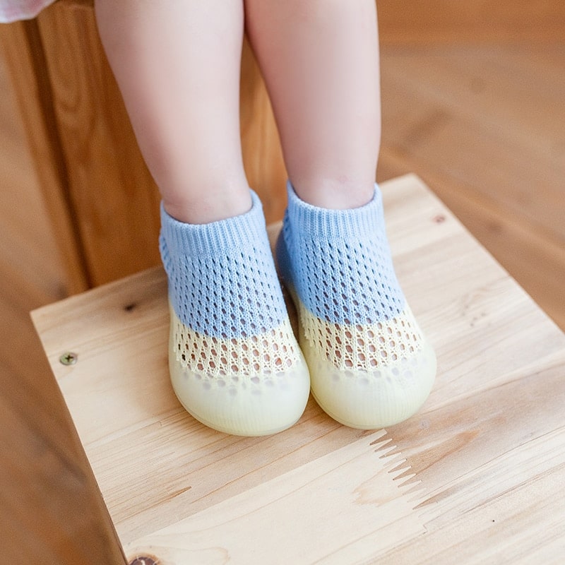 CozyFeet™ Rutschfeste Babyschuhe